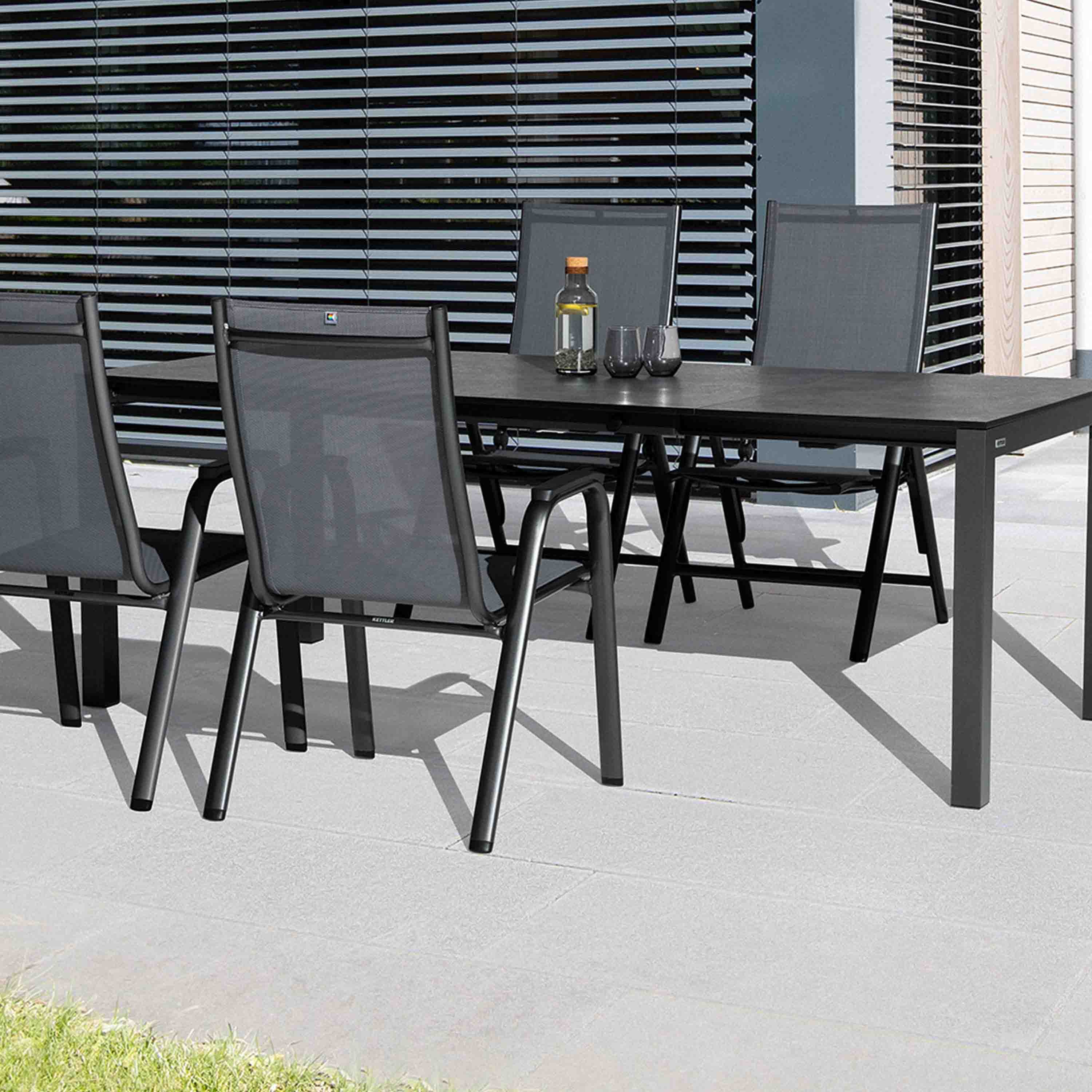 Kettler Gartentisch Cubic Ausziehtisch 150/210x95 Anthrazit