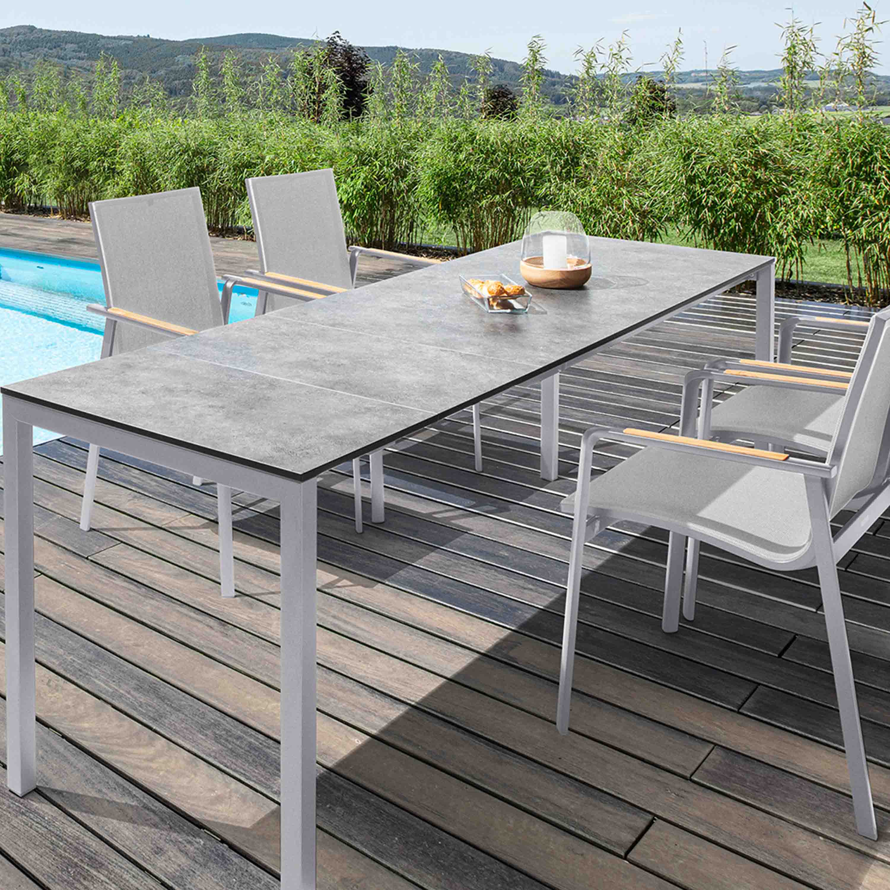 Kettler Gartentisch Cubic Ausziehtisch 140/210x70 Silber/Anthrazit Kettler Gartentisch Cubic Ausziehtisch 140/210x70 Silber/Anthrazit