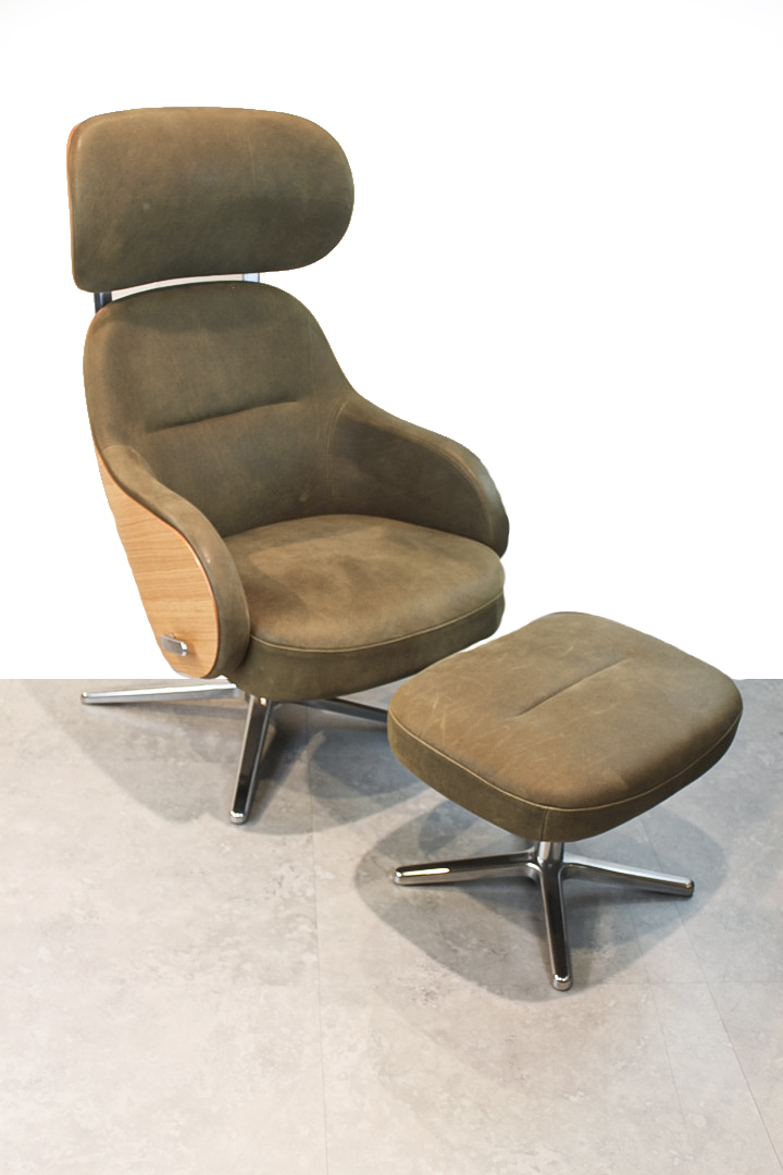 Conform Sessel Globe Bezug Sauvage Olive Holz Schale Conform Sessel Globe Bezug Sauvage Olive Holz Schale