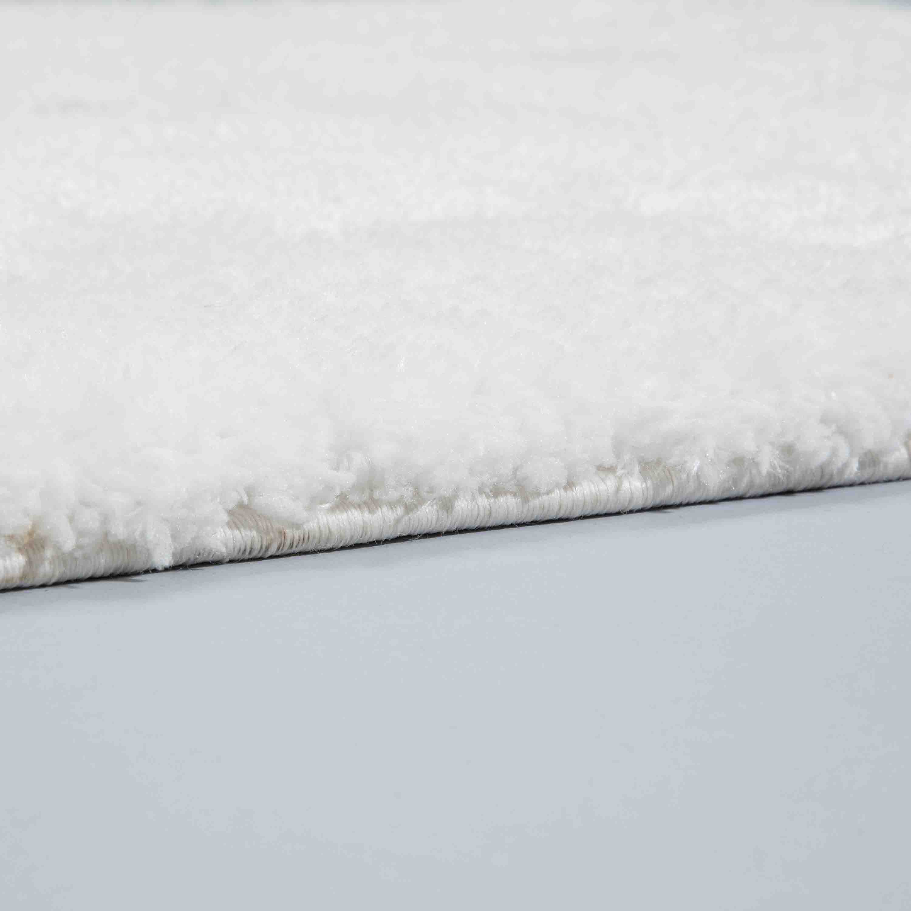 Schöner Wohnen Kollektion Teppich Heaven 67x130 cm Weiß Schöner Wohnen Kollektion Teppich Heaven 67x130 cm Weiß